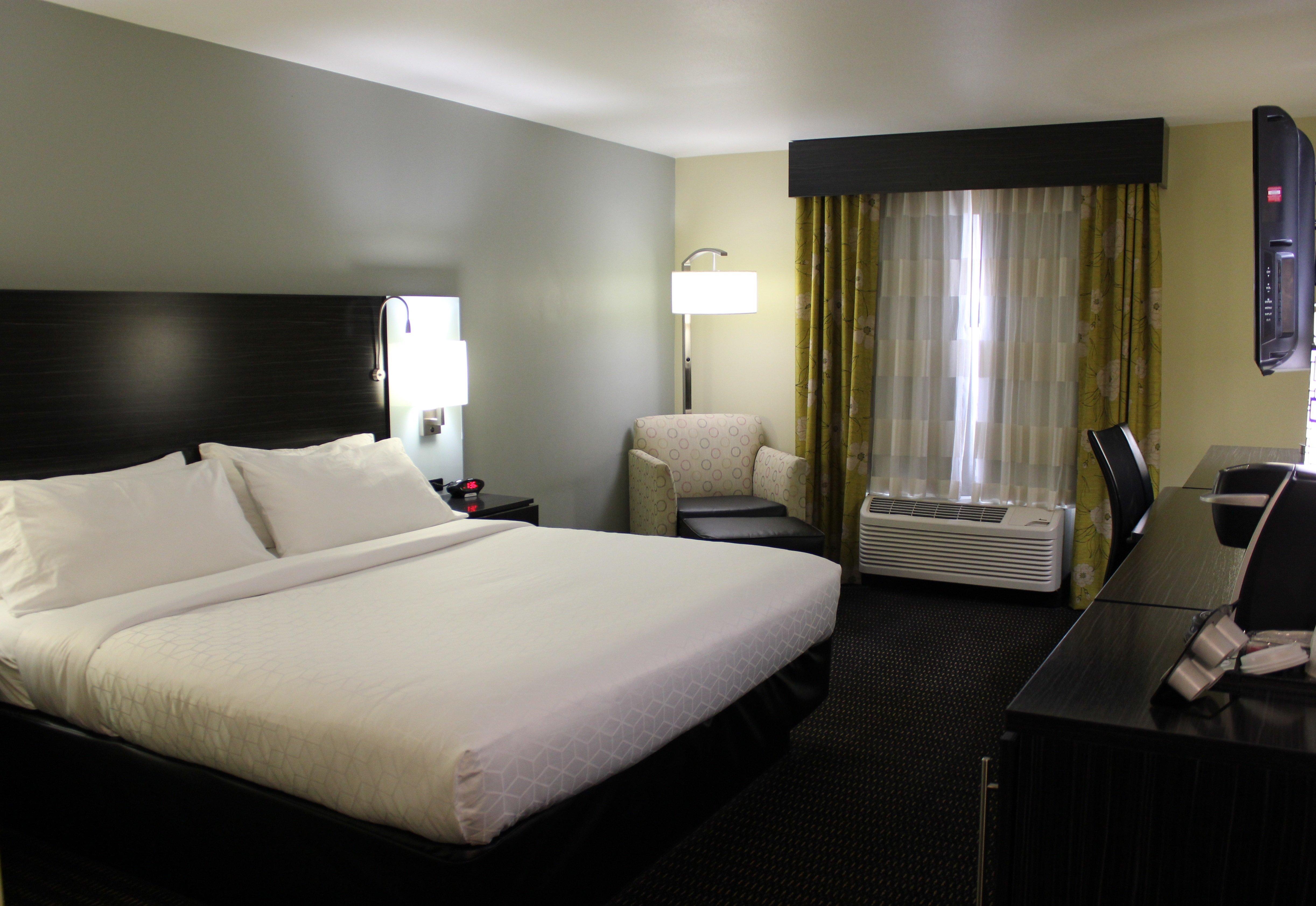 Express & Northeast By Ihg 3*