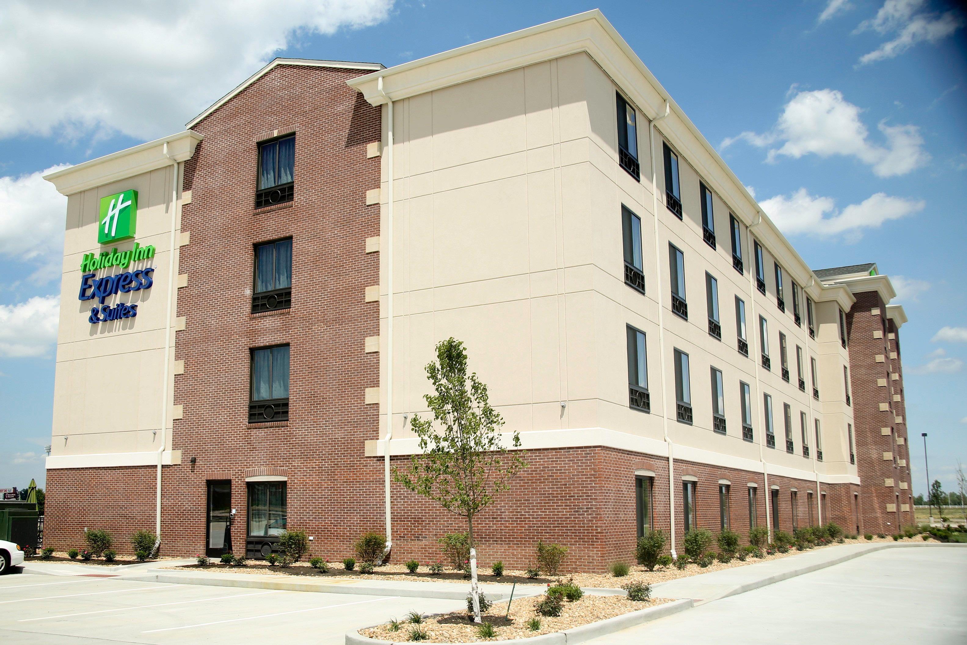 Express & Northeast By Ihg Marion