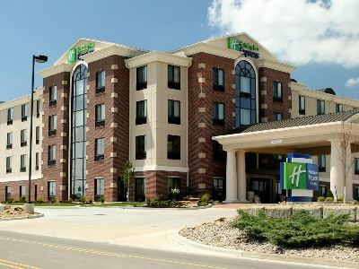 Express & Northeast By Ihg Hotel