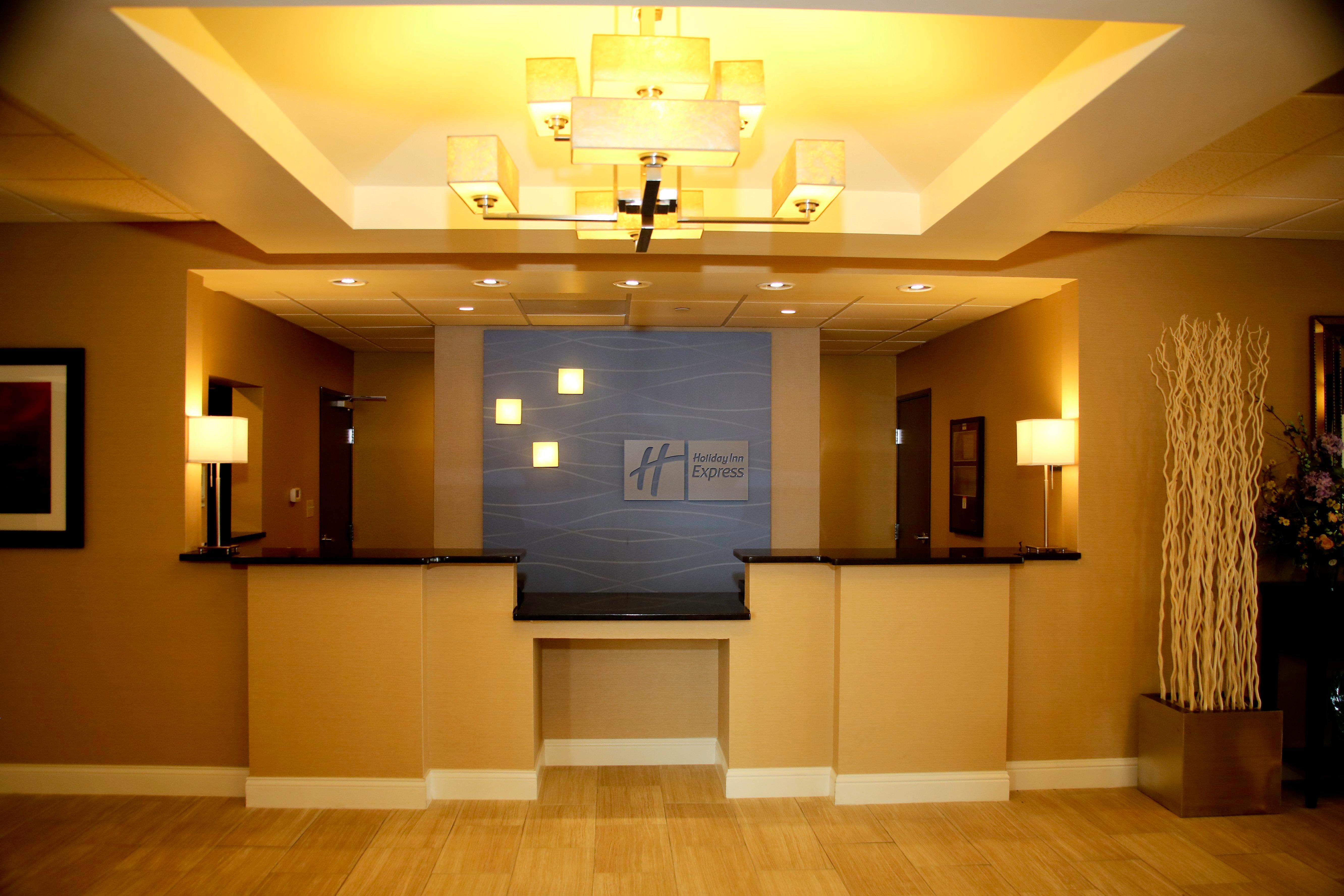 Hotel Express & Northeast By Ihg Marion