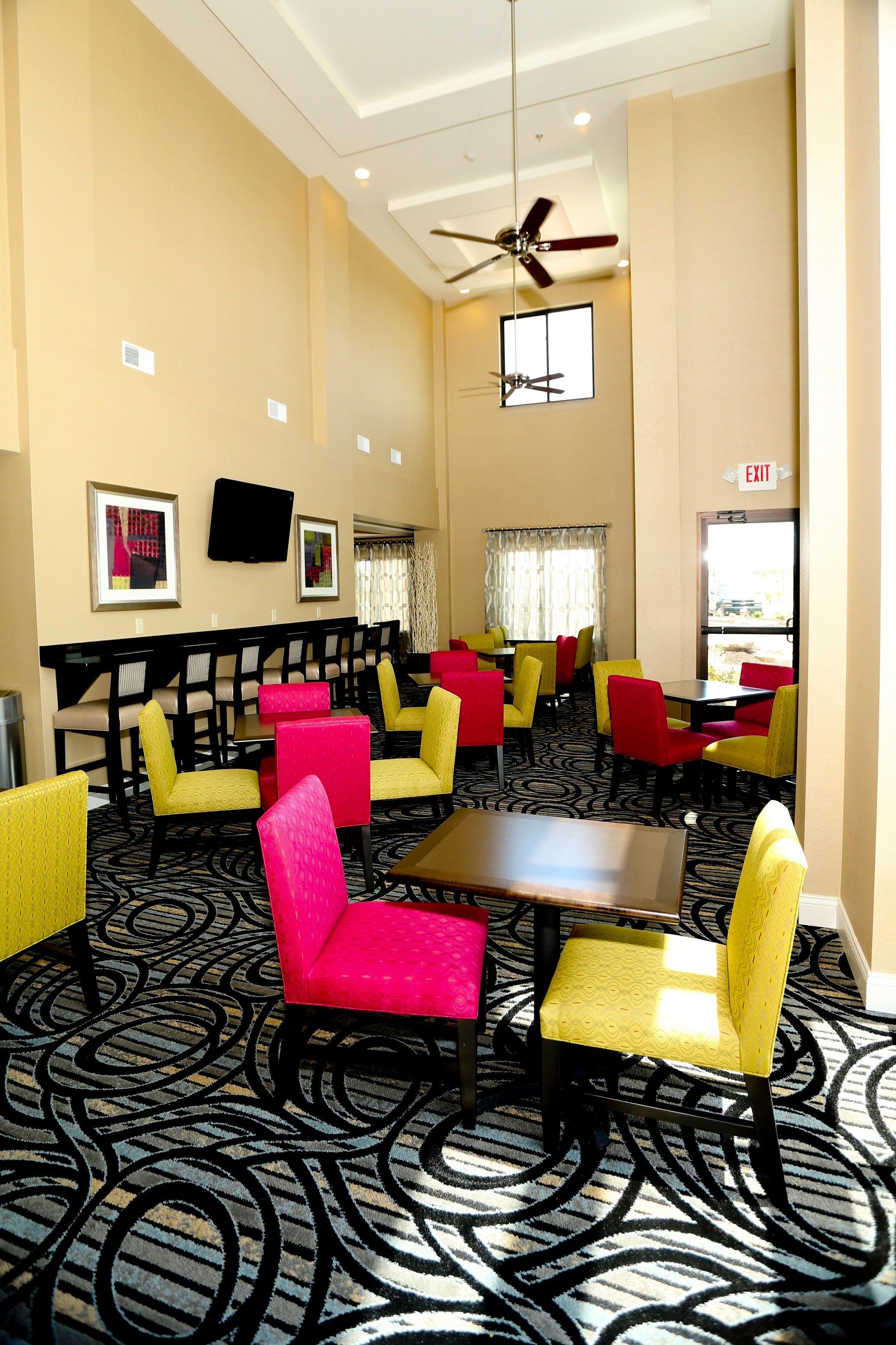 Hotel Express & Northeast By Ihg