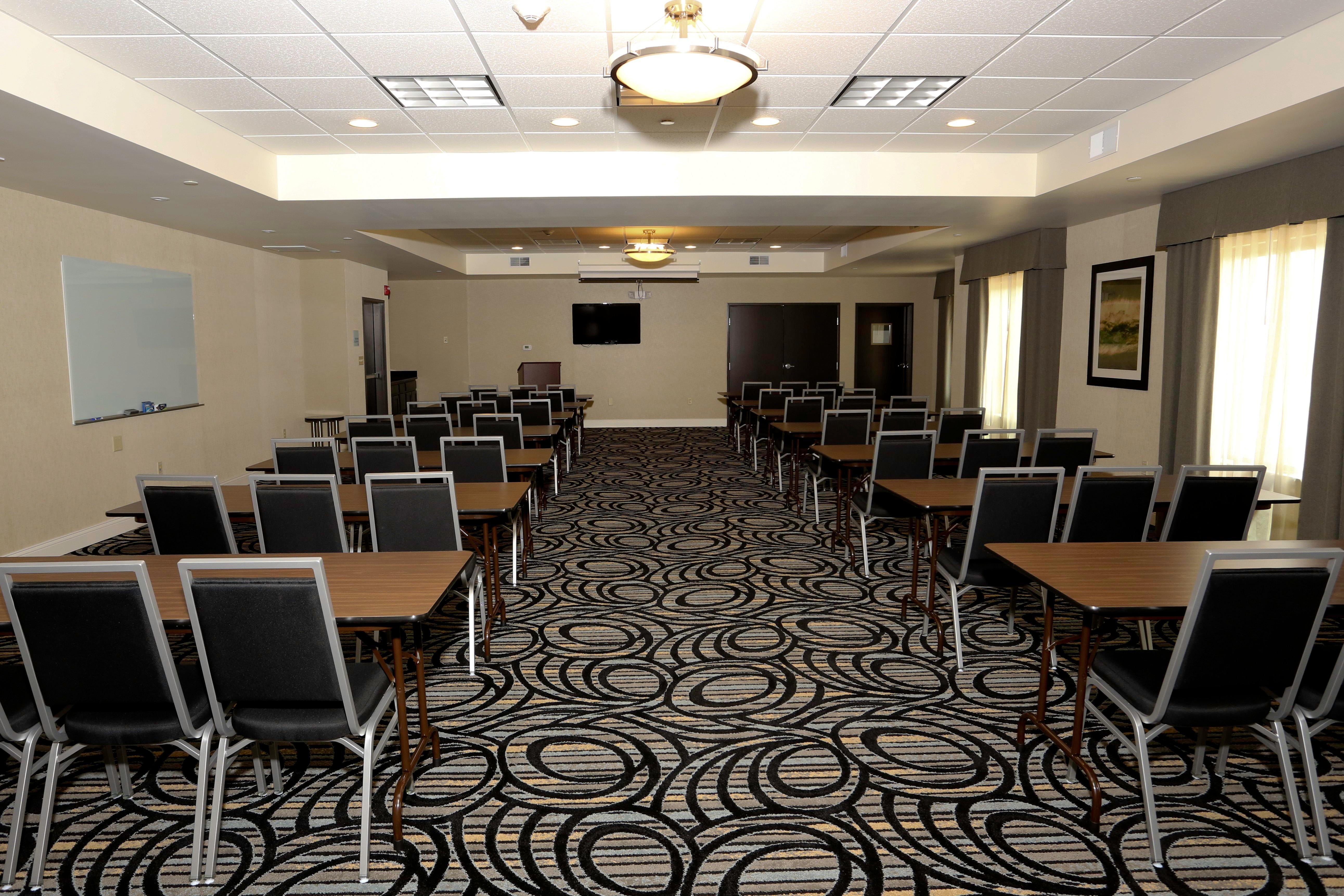 Express & Northeast By Ihg 3* Marion